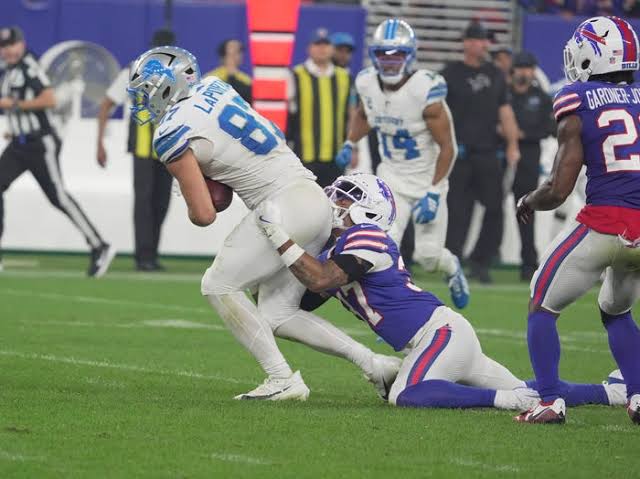 Buffalo Bills vs Detroit Lions photos from 1st game at Highmark Stadium