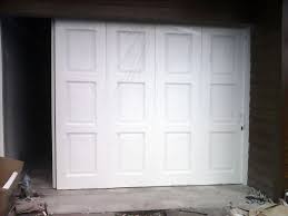 Otomatis, pintu besi darurat dan macam macam jenis pintu besi. Pintu Besi Grant Solusi Untuk Garasi Modern Minimalis