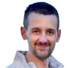 Cameron Melton's Instagram, Twitter & Facebook