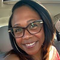 Kayla Parks's Instagram, Twitter & Facebook