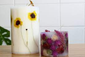 En la chimenea del salón, en el recibidor, en la cómoda de tu dormitorio. Flores Secas Ideas Asombrosas Para Decorar Velas