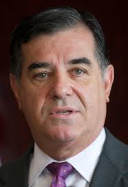 Pavia leads entourage to D.C.