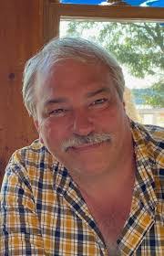 Ken Ferris's Instagram, Twitter & Facebook