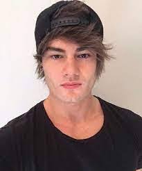 Patrick Distaso's Instagram, Twitter & Facebook