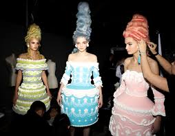 She was decapitated during the reign of terror, a period in the french revolution. Moschino S Marie Antoinette Inspired Show Was A Fashion Feast Teen Vogue