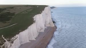 It is situated close to eastbourne, immediately east of the seven sisters. L1tlnhb8jjyfcm