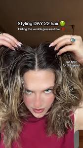 Spray and pray is my new motto tbh 🫠‼️🫶🏽 #nohairwashchallenge #hairtok  #hairtiktok #haircare #haircareroutine @Aspen <3