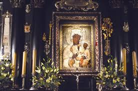 Kościół drewniany,poświęcony jest świętemu mikołajowi oraz matce. Atak Szalenca Na Jasnej Gorze Na Obraz Matki Boskiej Czestochowskiej Dziennik Zachodni