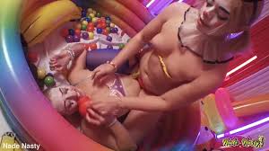 Gia Derza, Sophia Burns - Clown Town Ep 1: Anal