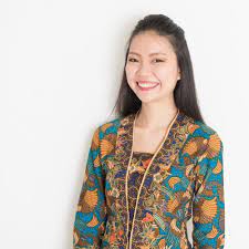 Kamu bisa memadupadankan beberapa jenis kain dengan batik. Tips Penting Memilih Atasan Batik Lengan Panjang 2018 Dan 9 Motif Kerennya