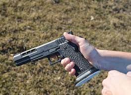 Stance And Grip For A New Pistol Shooter | Winchester Ammunition