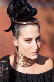 Her neck muscles had strengthened. Giraffe Woman Has 11 Inch Long Neck Huffpost