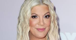 Only 17 left in stock (more on the way). Tori Spelling Loves That 90s Fashion Is Back I M The Og That Wore This Newsopener