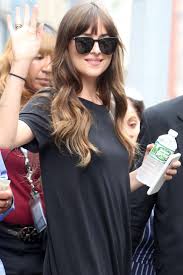 The biggest haircut trends for fall 2020. Dakota Johnson Starportrat News Bilder Gala De