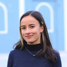 Emma Avery's Instagram, Twitter & Facebook