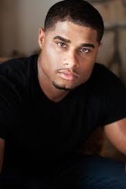 Eye Candy: Sports Trainer Brett Sterling Makes Us Sweat