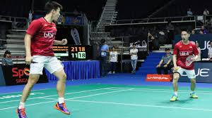 Bulu tangkis adalah salah satu olahraga yang terkenal di dunia. Satu Set Permainan Bulutangkis Harus Mencapai Nilai Berbagai Permainan