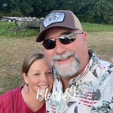 Who can level a 30x30 area in West Plains MO?