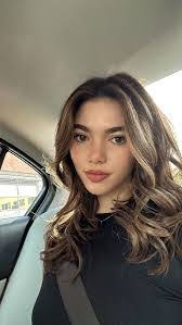 Amy Kale's Instagram, Twitter & Facebook