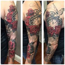 Black And Red Rose Tattoo Sleeve Pocket Watch Butterfly Roses Black And Gray Tattoo Tattoo Sleeve Done By Veronica Dey Www Veronicadeytattoo Com Tattoo Tattoo Sleeve Designs Sleeve Ta