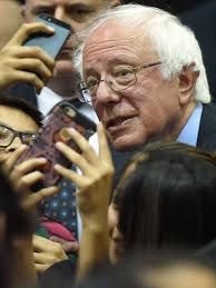 With offer to uphold treaties, Sanders finds support