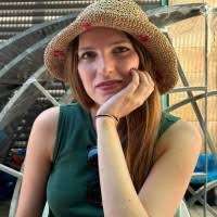 500+ "Silvia" profiles