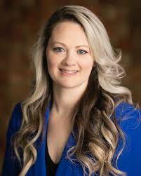 We would like to officially welcome our new PGY-1 residents! Meet Dr. Chris  Birdsey, Dr. Vijal Parikh, and Dr. Daniel Slagle. This was at our annual  New Resident Welcome BBQ at Dr.