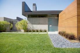 These ideas, including landscaping design, garden ideas, and garden design, will inspire. 9 Smart Ways To Spruce Up Your Front Yard