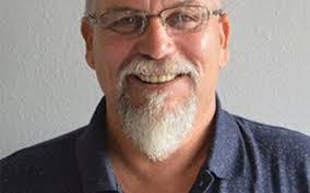 Larry Dedmon's Instagram, Twitter & Facebook