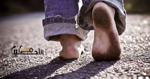 إن القطط في المنام تدل على الأعداء إن قامت بالهجوم عليك أو ربما دلت على أصدقاء السوء وعليك البعد عنهم، وإذا تمكنت من إبعاد القطط عنك يدل على مقدرتك في التغلب على المصاعب، والخوف منها يدل على التفكير المستمر بالمستقبل والخوف من حدوث شئ تخافه. ØªÙØ³ÙŠØ± Ø­Ù„Ù… Ø§Ù„Ù…Ø´ÙŠ Ø­Ø§ÙÙŠØ§ ÙÙŠ Ø§Ù„Ù…Ù†Ø§Ù… Ù„Ø§Ø¨Ù† Ø³ÙŠØ±ÙŠÙ† ÙÙŠ Ø§Ù„Ø§Ø­Ù„Ø§Ù…