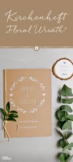 Schone Diy Idee Fur Eure Hochzeit Bindet Krauter Pflanzenzweige Oder Eukalyptus An Eure Kirchenh Kirchenheft Hochzeit Hochzeitseinladungen Diy Karte Hochzeit
