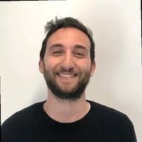 2000+ profili “Danny”