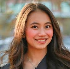 Grace Marek's Instagram, Twitter & Facebook