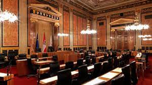 As part of a bicameral legislature alongside of the national council, it can be compared with an upper house or a senate. Bundesrat Textarchiv Die Landerkammer Osterreichs