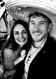 What apartments are available for rent in the Kakaako or Ala Moana area  with a budget of $3000?