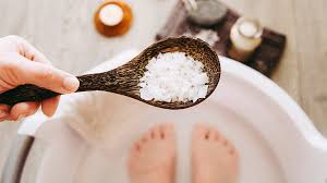 Instead of using dry epsom salts, you can make a paste of epsom salts and a small amount of water and cover the hoof in the epsom salt paste. 6 Diy Foot Soaks To Moisturize Soothe Exfoliate More