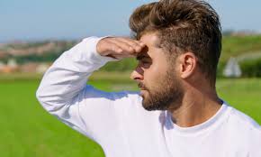 Zac efron is the latest male celebrity to dramatically change their hair. Zac Efron Debuts New Bleached Blonde Hair Hello