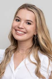 Khosravi-Kamrani Awarded an ADA Foundation Dental Student Scholarship