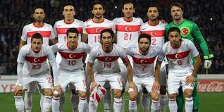 A milli takım teknik direktörü şenol güneş ve aday kadrodan bir futbolcu, aynı gün tsi̇ 20.30'da köln stadı'nda basın toplantısı düzenleyecek. A Milli Takim Kadrosu Aciklandi Ntvspor Net