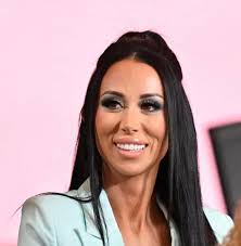 Jen A's nose job and resemblance to Jacqueline Laurita