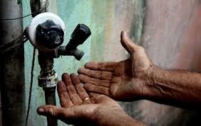 Resultado de imagem para Gandu – Embasa deixa a população sem água há uma semana