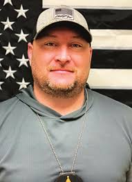 Man arrested in Salem ax attack