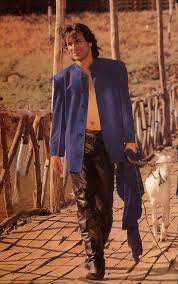 Young Mullet Y Saif Ali Khan And A Goat On A Leash What More Could You Want Saif Ali Khan Bollywood Actors Vintage Bollywood