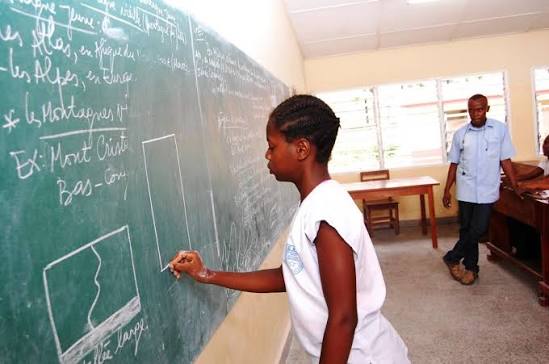 Enseignement des filles RDC