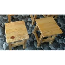 Simplicity dan kenyamanan mungkin adalah jawaban yang paling tepat munurut kami. Kursi Kayu Minimalis Untuk Cafe Taman Bangku Pendek Kecil Kayu Jati Kuat Harga Terjangkau Shopee Indonesia