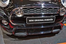 2015 Mini Cooper S Gets 211 Hp With Jcw Tuning Kit At Essen Live Photos Autoevolution For Mobile Mini Cooper Mini Cooper S Mini