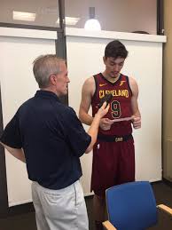 Cedi osman hangi takımda, cedi osman kimdir, cedi osman kaç yaşında, cedi osman ayrıntılar avrupagazete.com'da. Cedi Osman On Twitter Cavsmediaday I M Very Happy And Proud To Be Here Thefirstcedi
