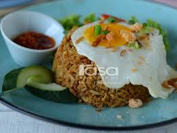 Jika diperhatikan, variasi nasi goreng yang umum ditemui antara lain nasi goreng biasa, nasi goreng jawa, nasi goreng putih, nasi goreng spesial, dan sebagainya. Sedapnya Nasi Goreng Cepat Dimasak Sedap Di Makan Pengemar Nasi Goreng Boleh Cuba
