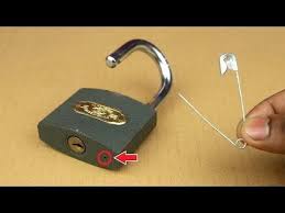 Learn how to shim padlocks with our complete kit over at scam stuff: 2 Ways To Open A Lock Very Easy Youtube Household Hacks Life Hacks Youtube Lock Picking Tools