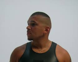 MCR-T: „Sich einfach geil und sexy fühlen, mit einem Lächeln im Gesicht”